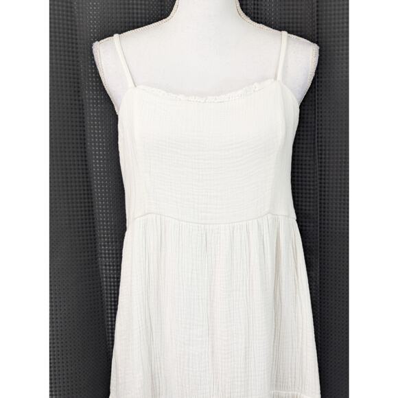 KNOX ROSE! FRESH WHITE CRINKLY GAUZE, RUCHED BACK, TIERED SUN DRESS! SZ M - Picture 3 of 10